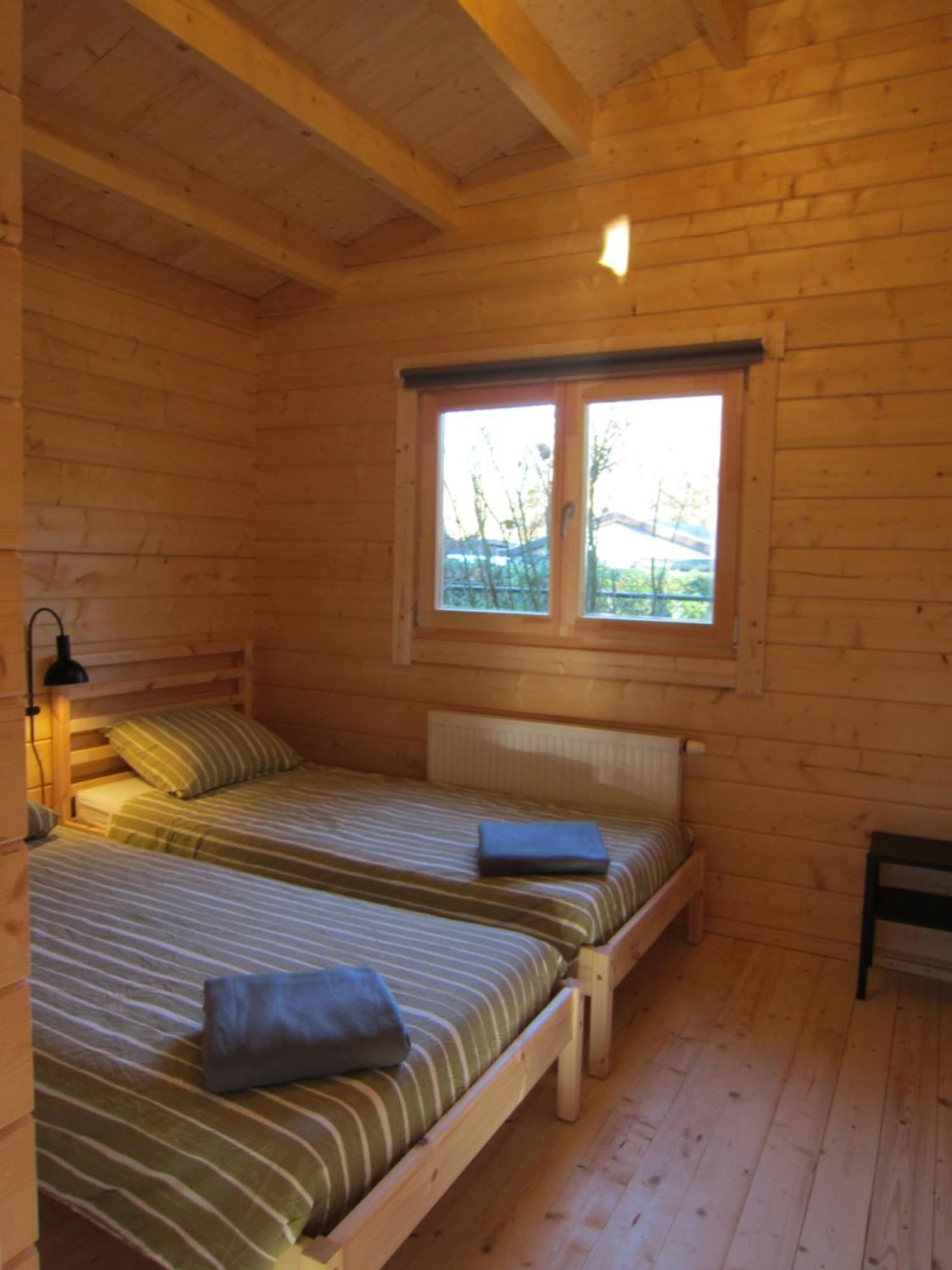 Hderh - Eco Lodge Op Vakantiepark De Ijsvogel, Zwembaden, Kids Fun, Natuur En Rust Voorthuizen Bilik gambar